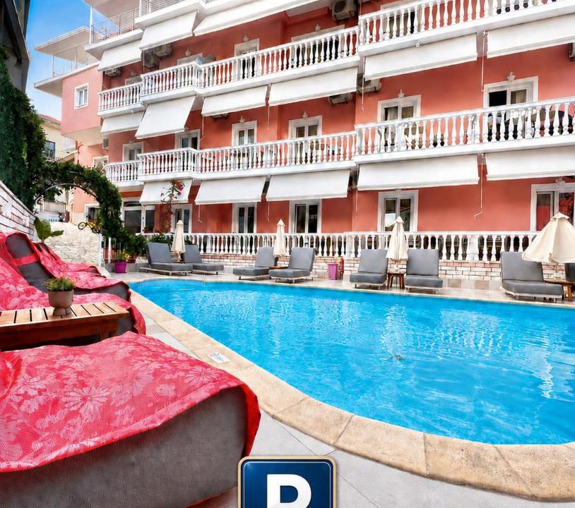 Photo of Others in Parga