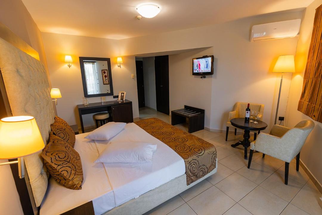 Photo of Others in Ilida