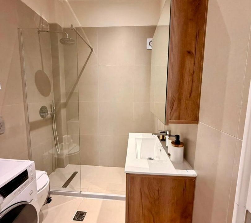 Photo of Bathroom in Aigaleo
