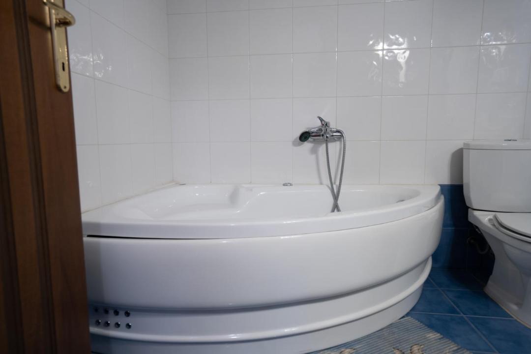 Photo of Bathroom in Almopia