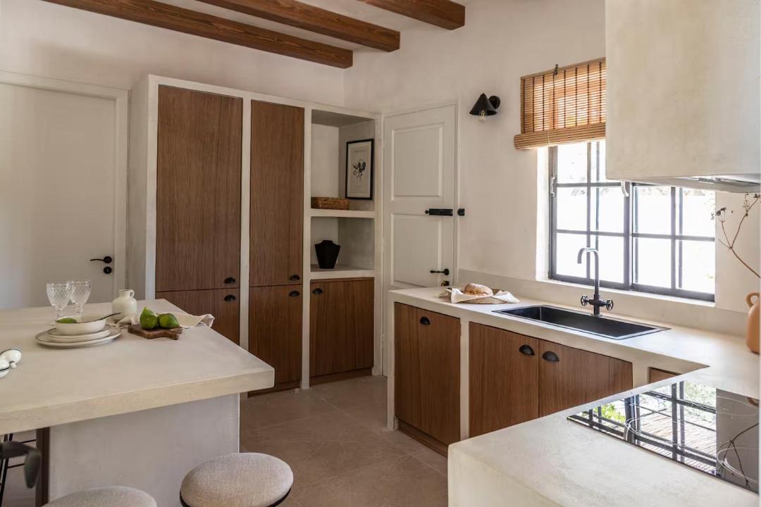 Photo of Kitchen in Amoudi