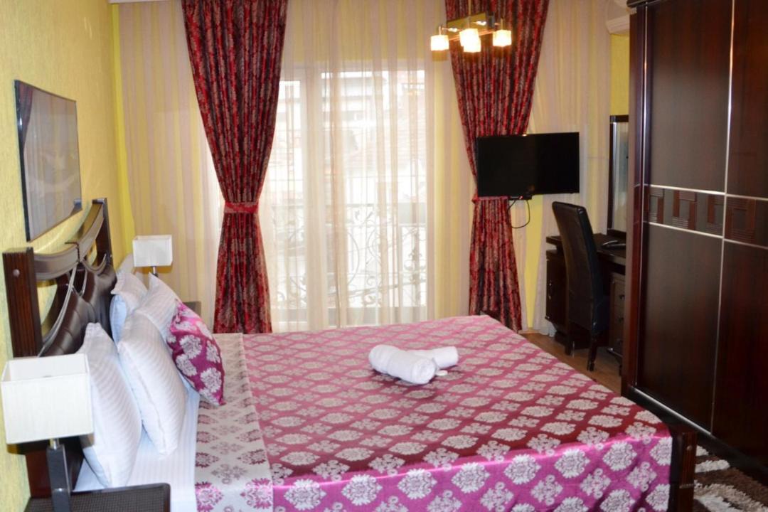 Photo of Others in Kolovicë