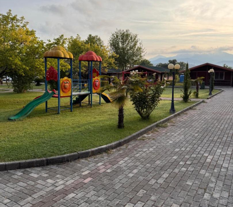 Photo of Others in Sakës