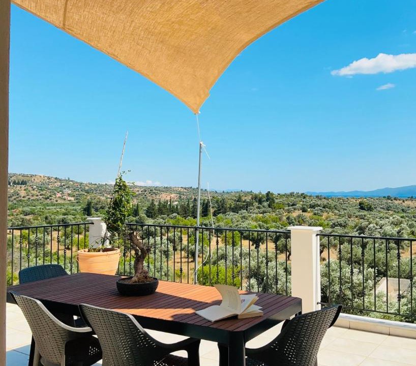 Photo of Patio Balcony in Amarinthos