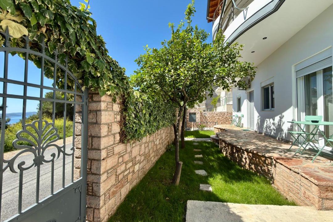 Photo of Patio Balcony in Sarande