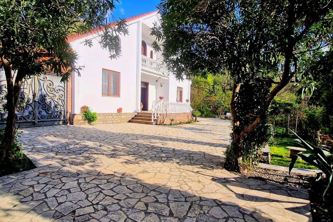 Photo of Others in Sakës