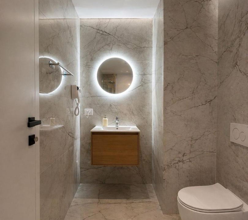Photo of Bathroom in Golem