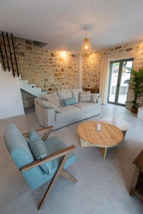 Photo of Livingroom in Parga
