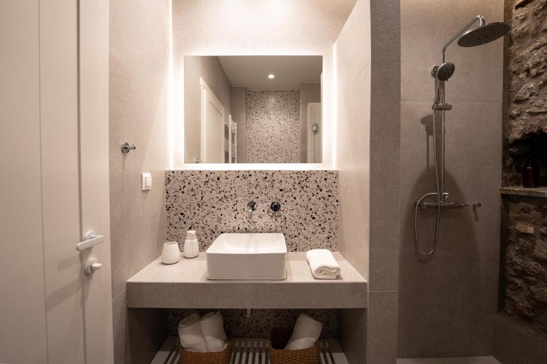 Photo of Bathroom in Dio-Olympos