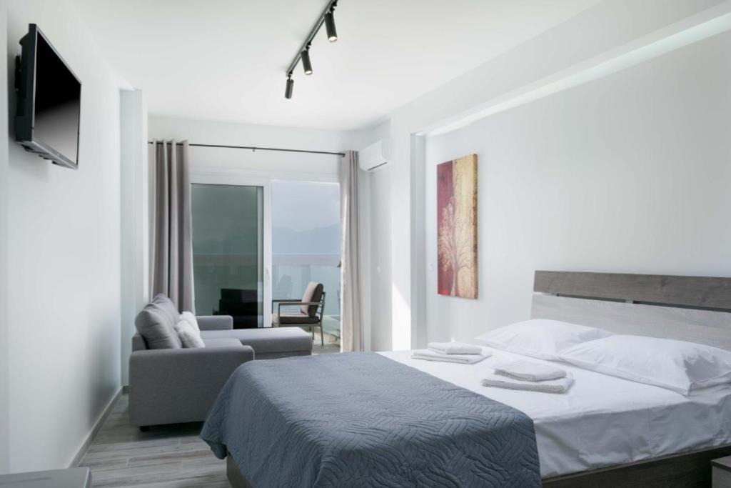 Photo of Bedroom in Matala