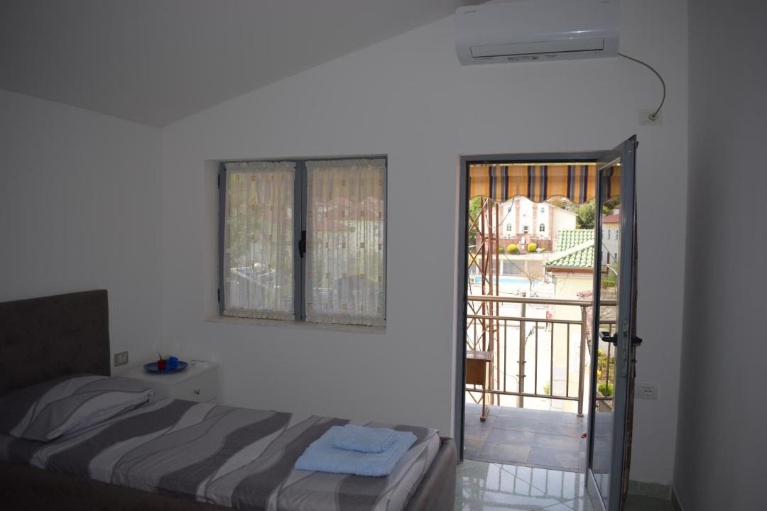 Photo of Others in Sakës