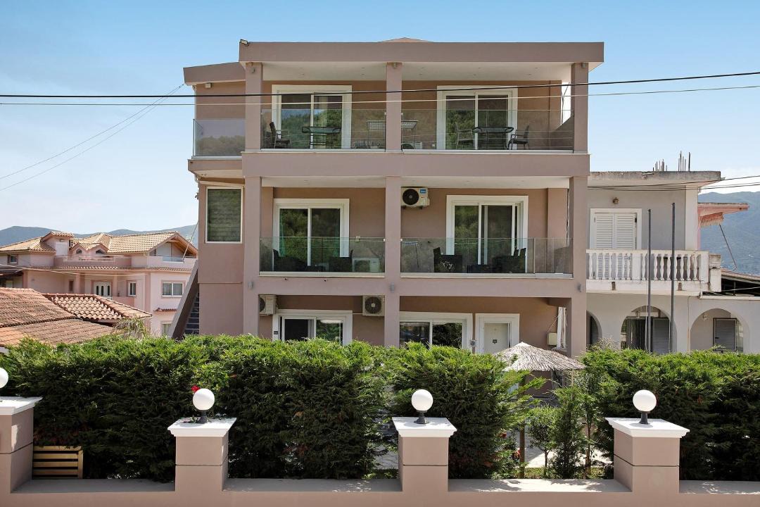 Photo of Others in Alikanas