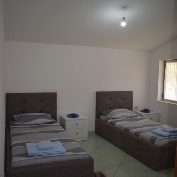 Photo of Others in Sakës