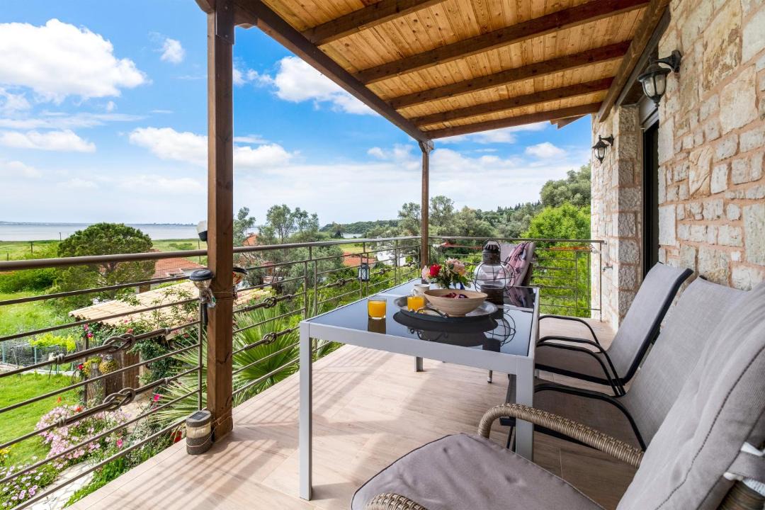 Photo of Patio Balcony in Spanokhorion