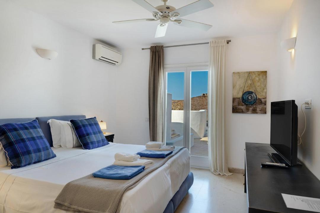 Photo of Others in Syros