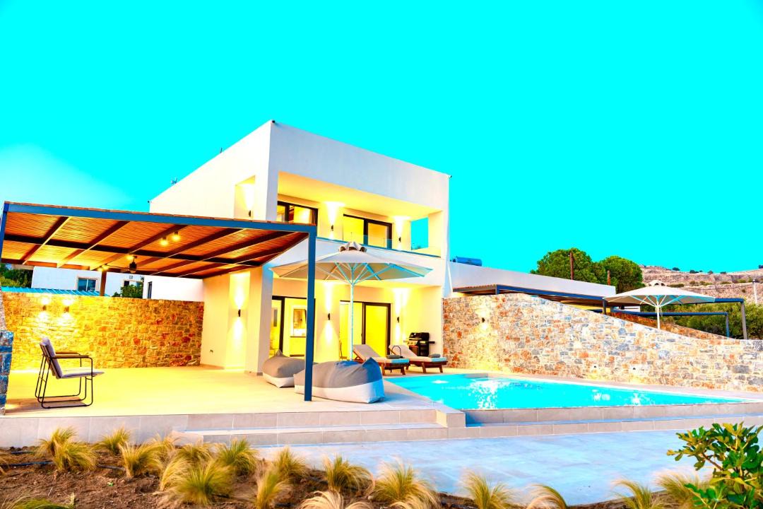 Photo of Others in Pefkos
