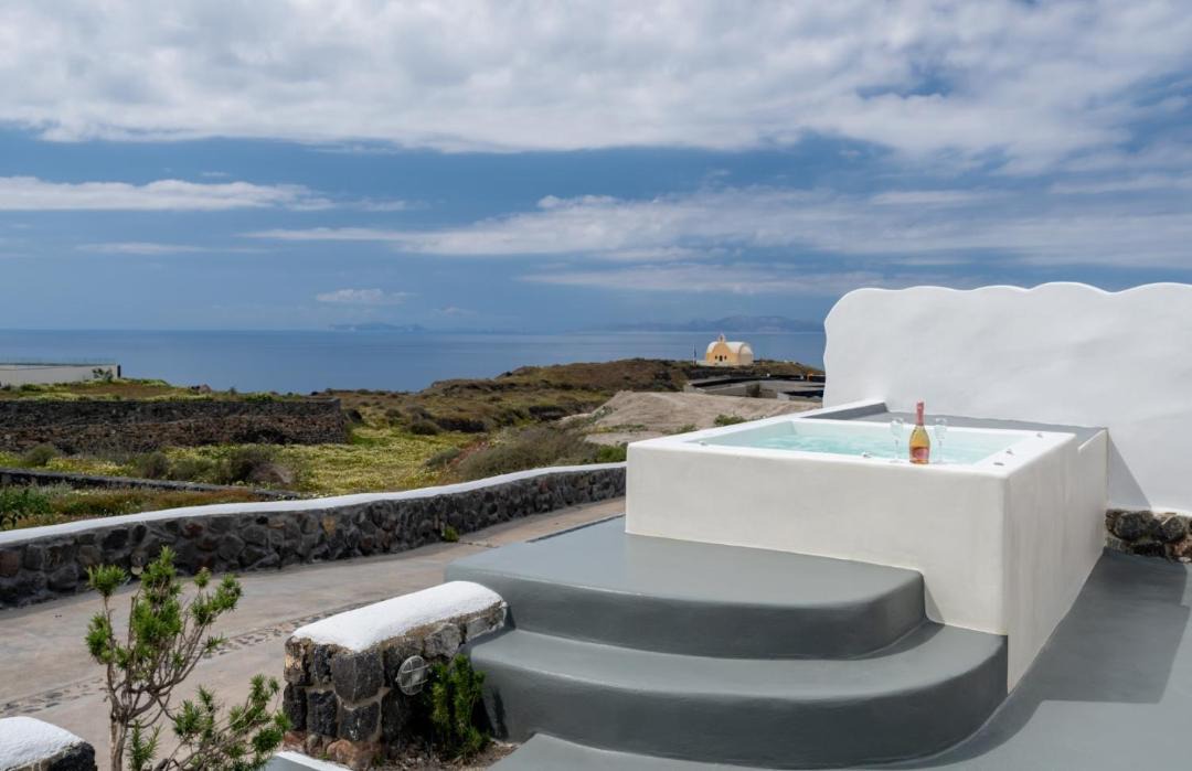 Photo of Others in Oia