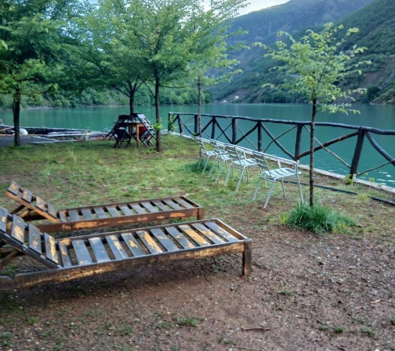 Photo of Others in Sakës