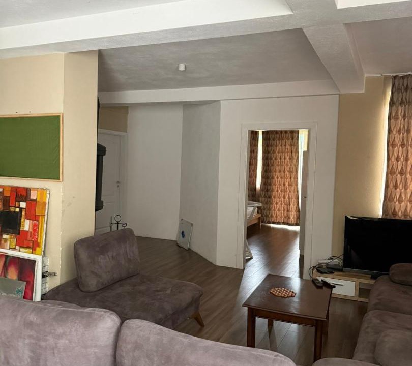 Photo of Livingroom in Pejë