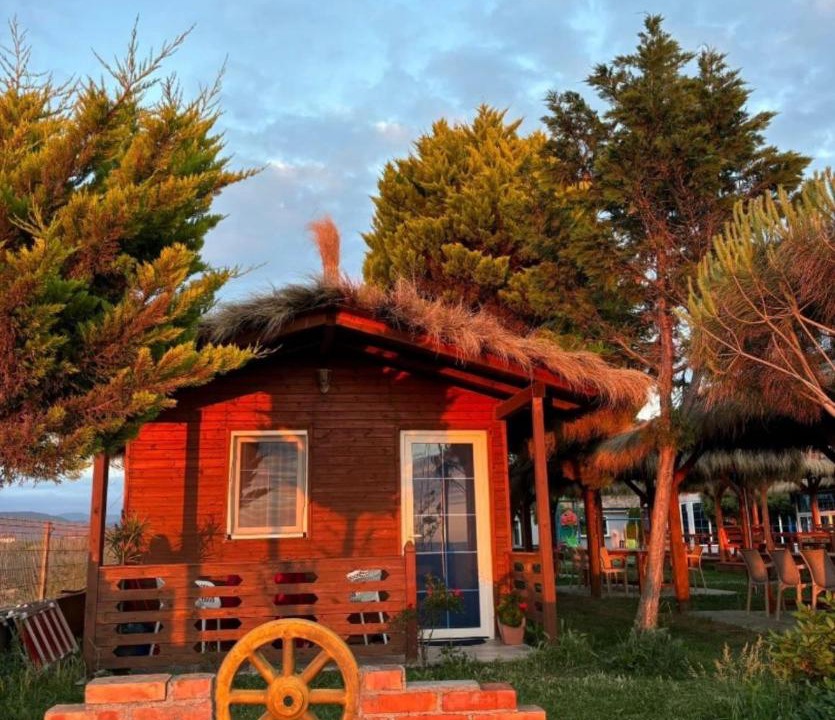Photo of Others in Sakës