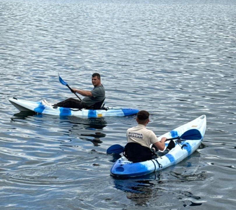 Photo of Others in Sakës