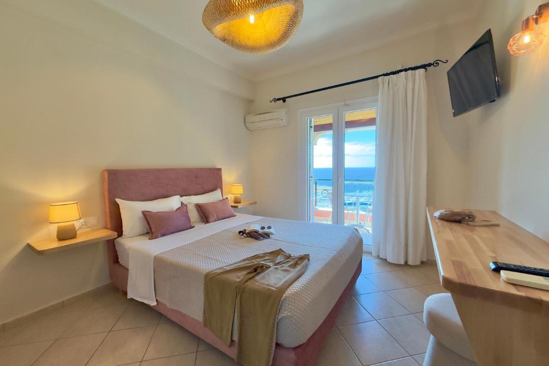 Photo of Bedroom in Parelia