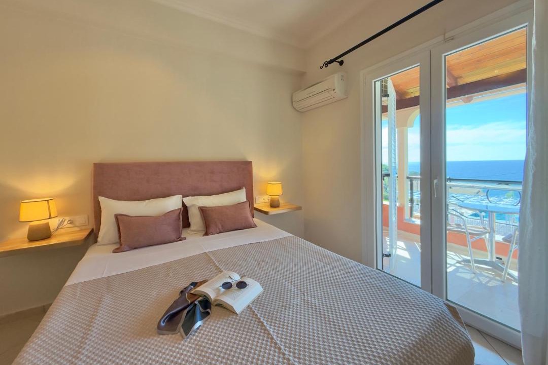 Photo of Bedroom in Parelia