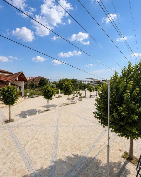 Photo of Others in Sakës