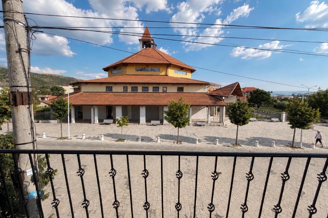 Photo of Others in Sakës