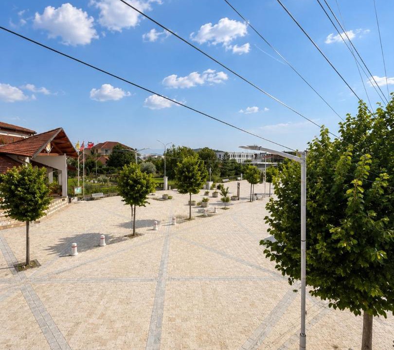 Photo of Others in Sakës