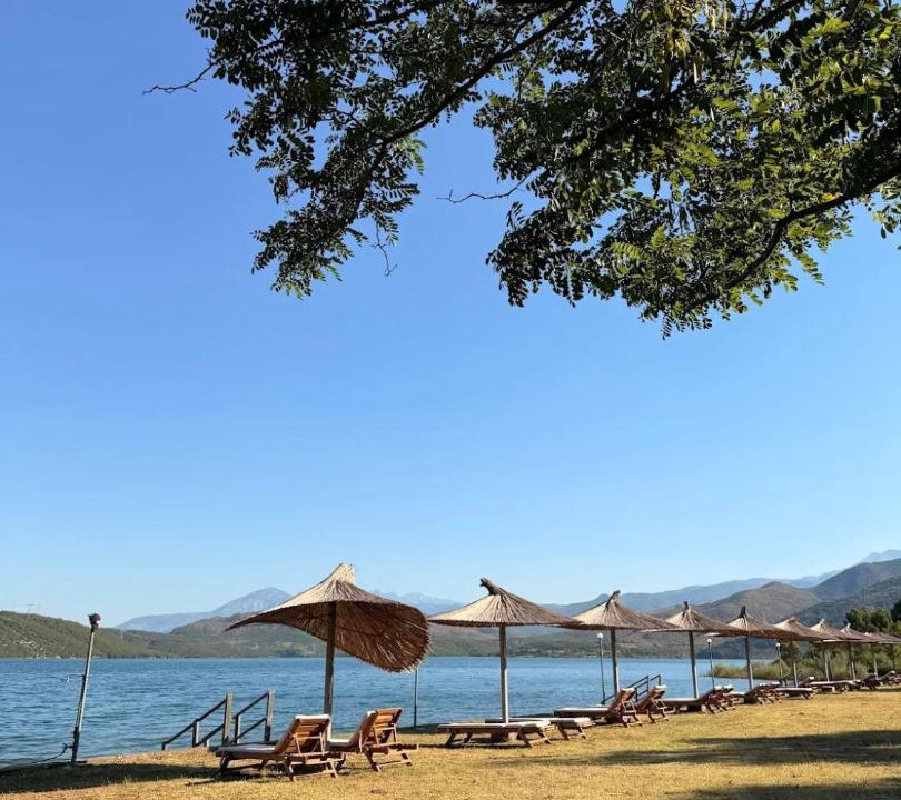 Photo of Others in Sakës