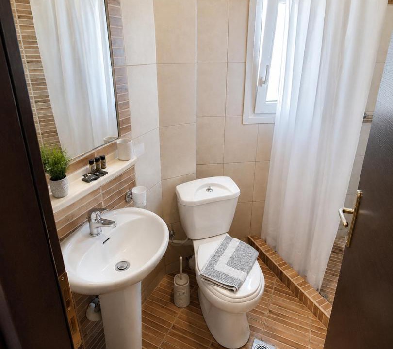Photo of Bathroom in Katerini
