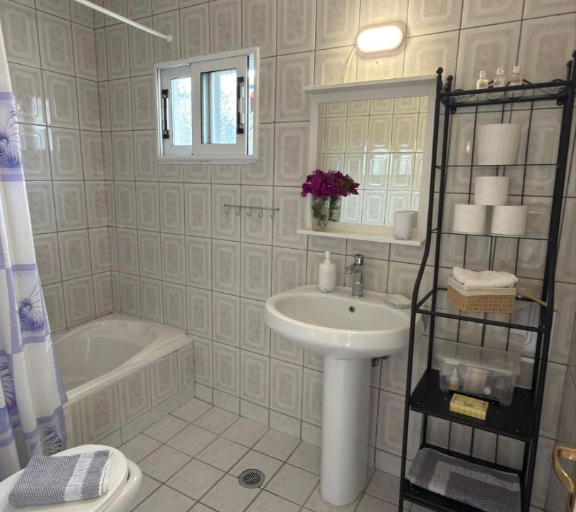 Photo of Bathroom in Himare