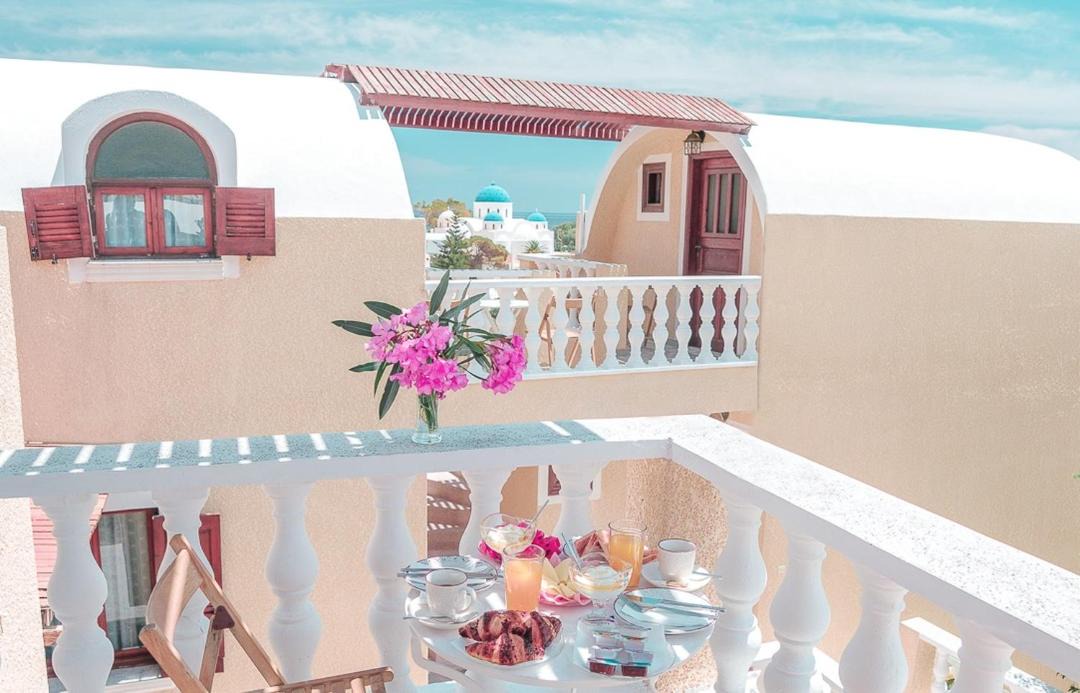 Photo of Patio Balcony in Perissa
