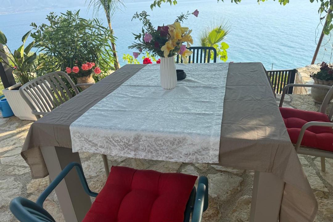 Photo of Patio Balcony in Orikum