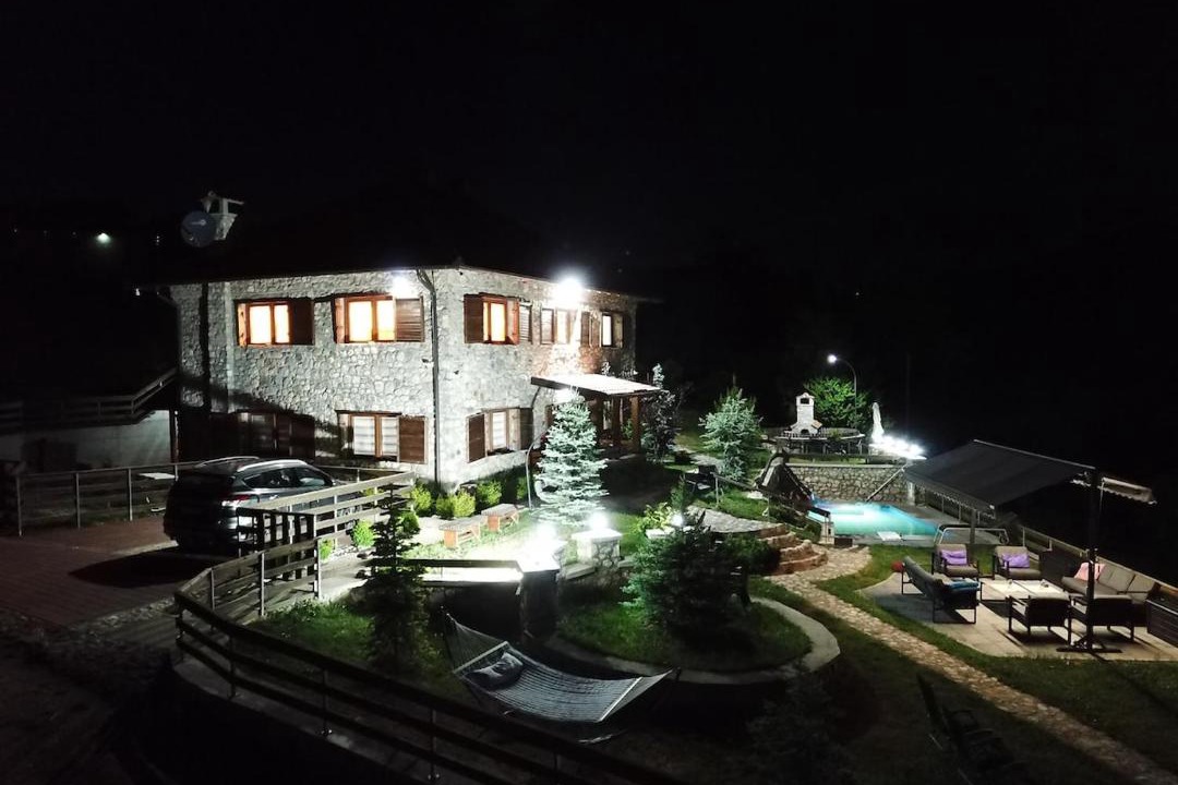 Photo of Others in Pejë