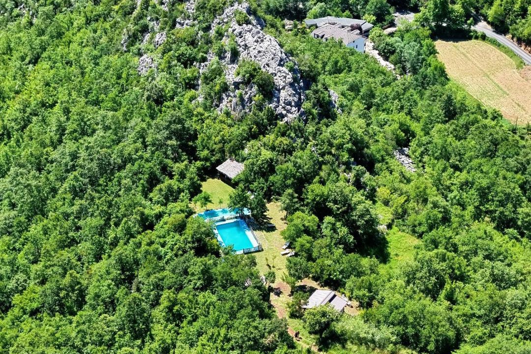 Photo of Others in Sakës