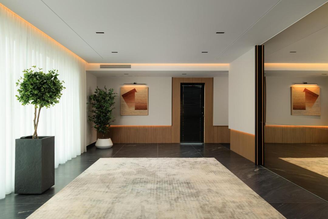 Photo of Others in Farke