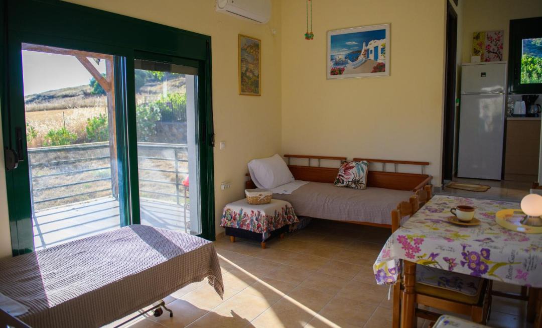 Photo of Others in Anaxos