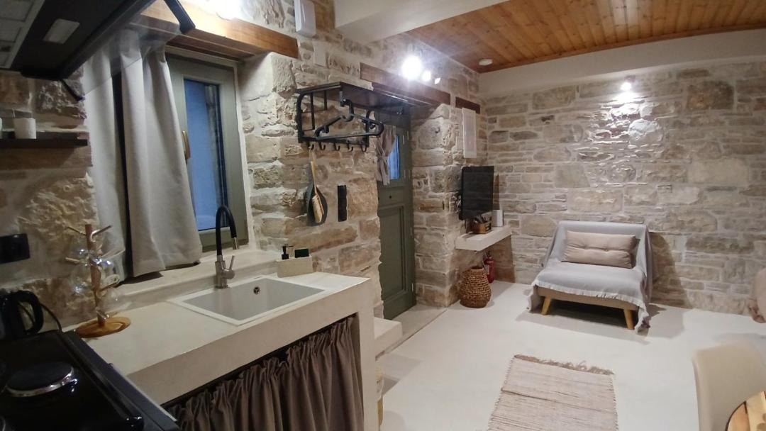 Photo of Bathroom in Katarraktis