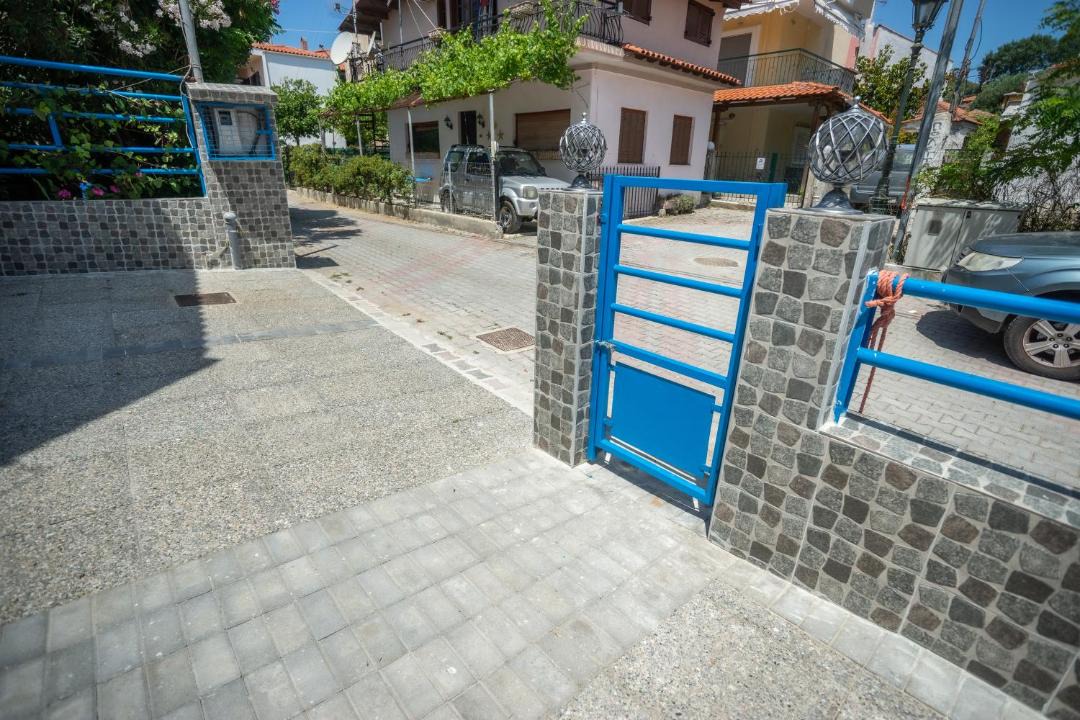 Photo of Others in Mola Kalyva