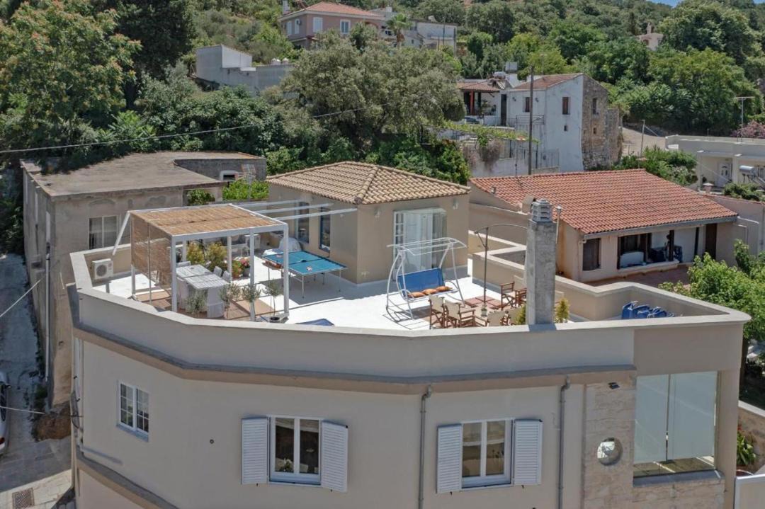 Photo of Others in Armenoi
