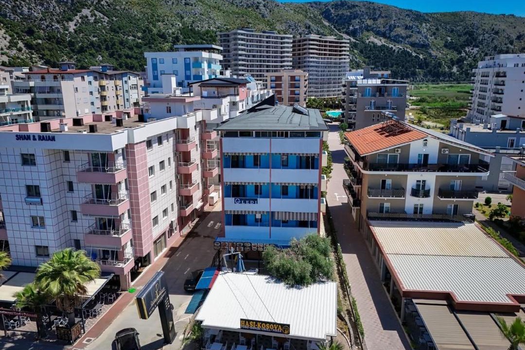 Photo of Others in Sakës