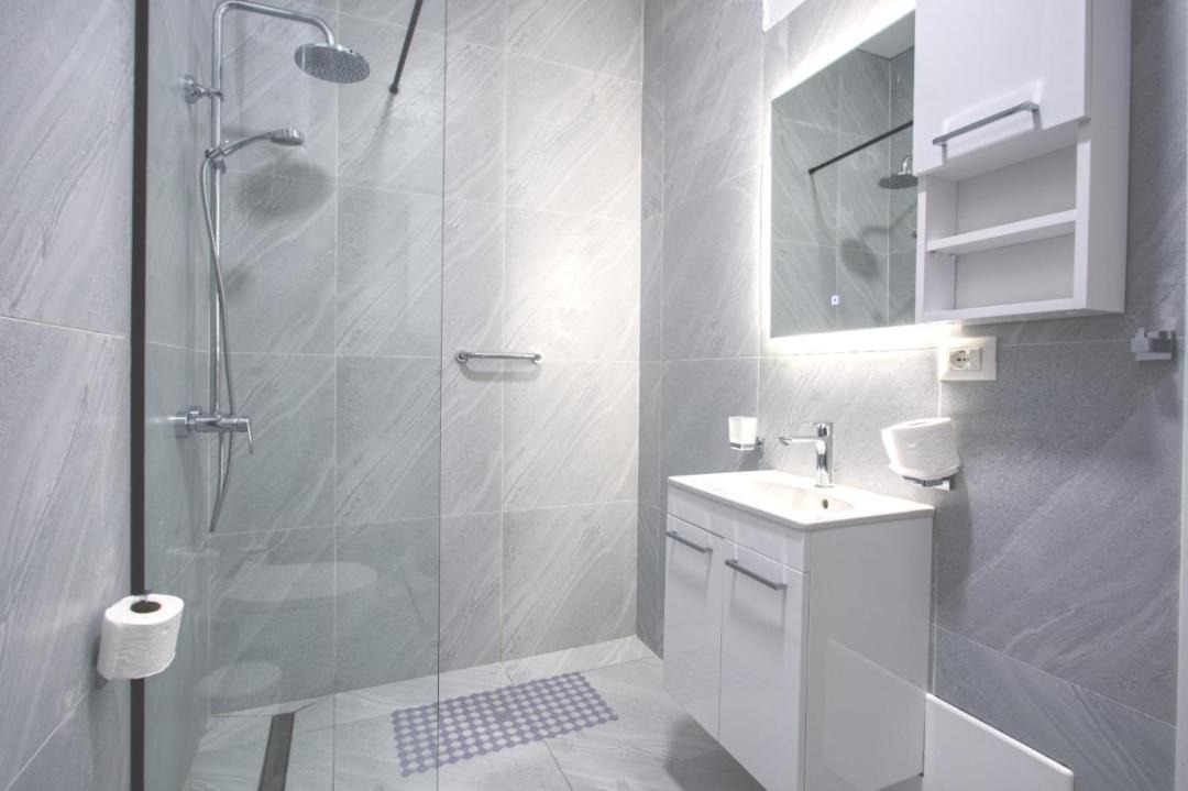 Photo of Bathroom in Dhermi
