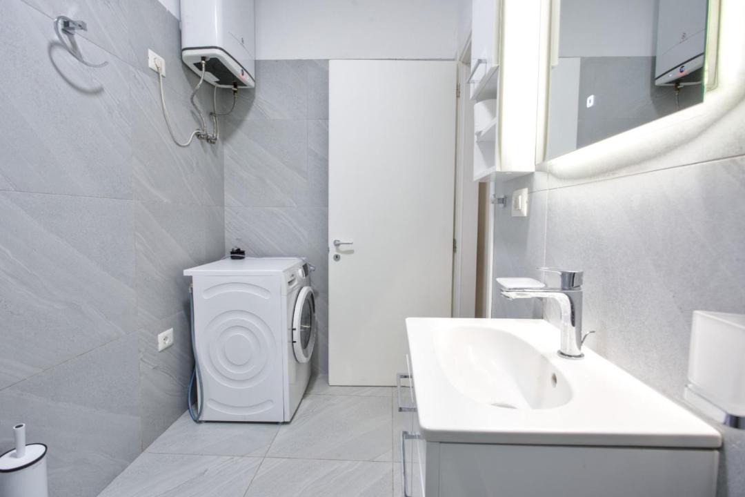 Photo of Bathroom in Dhermi