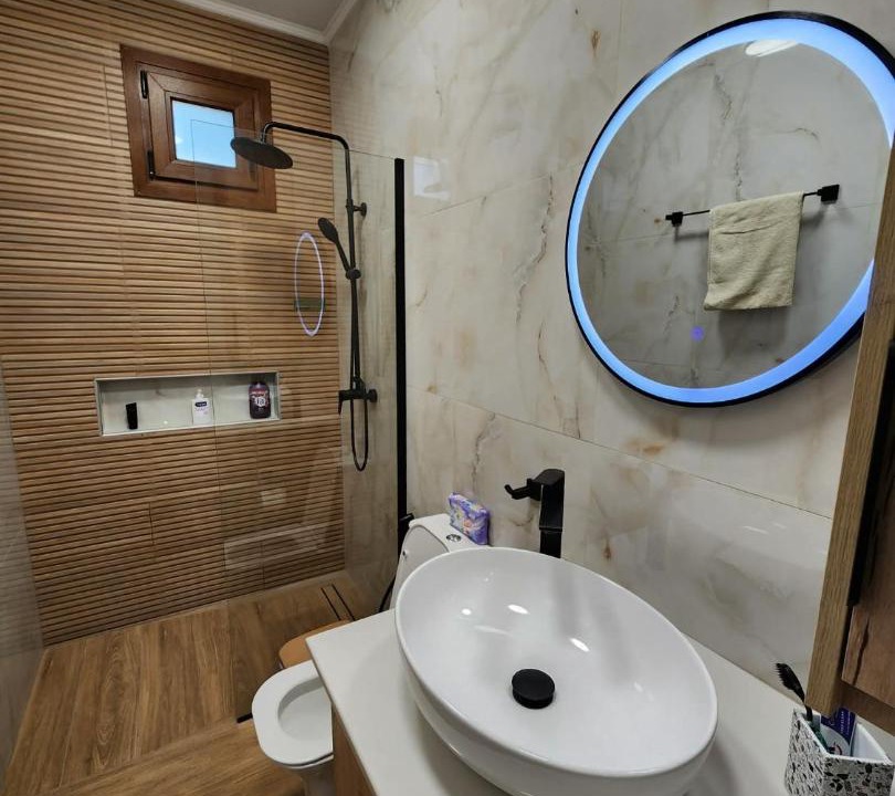 Photo of Bathroom in Mithimna