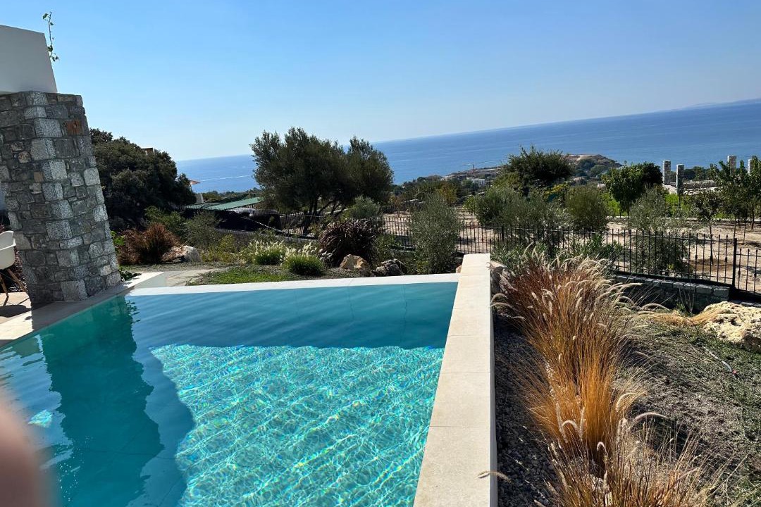 Photo of Others in Pefkos