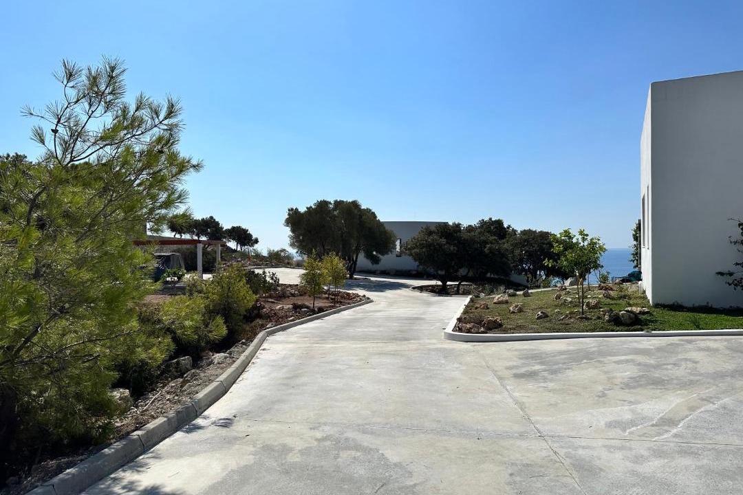 Photo of Others in Pefkos