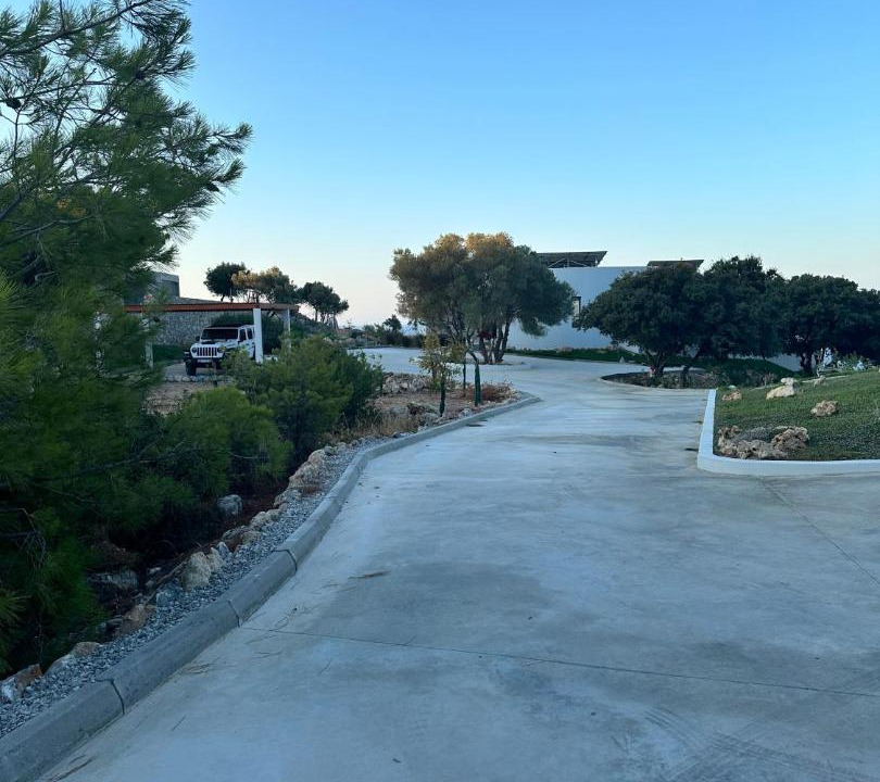 Photo of Others in Pefkos
