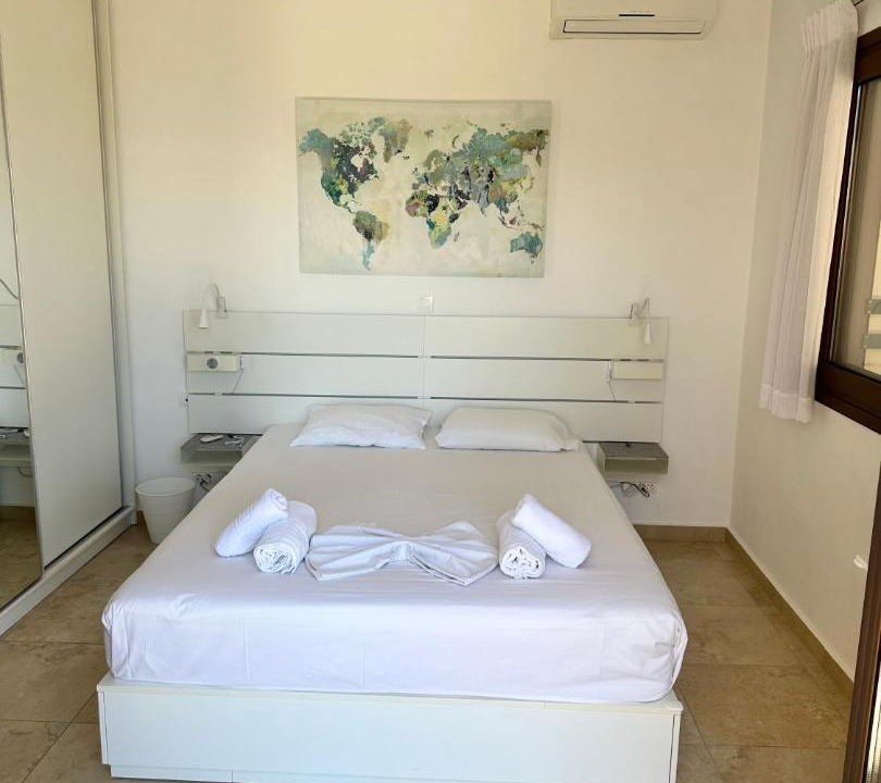 Photo of Bedroom in Exopoli